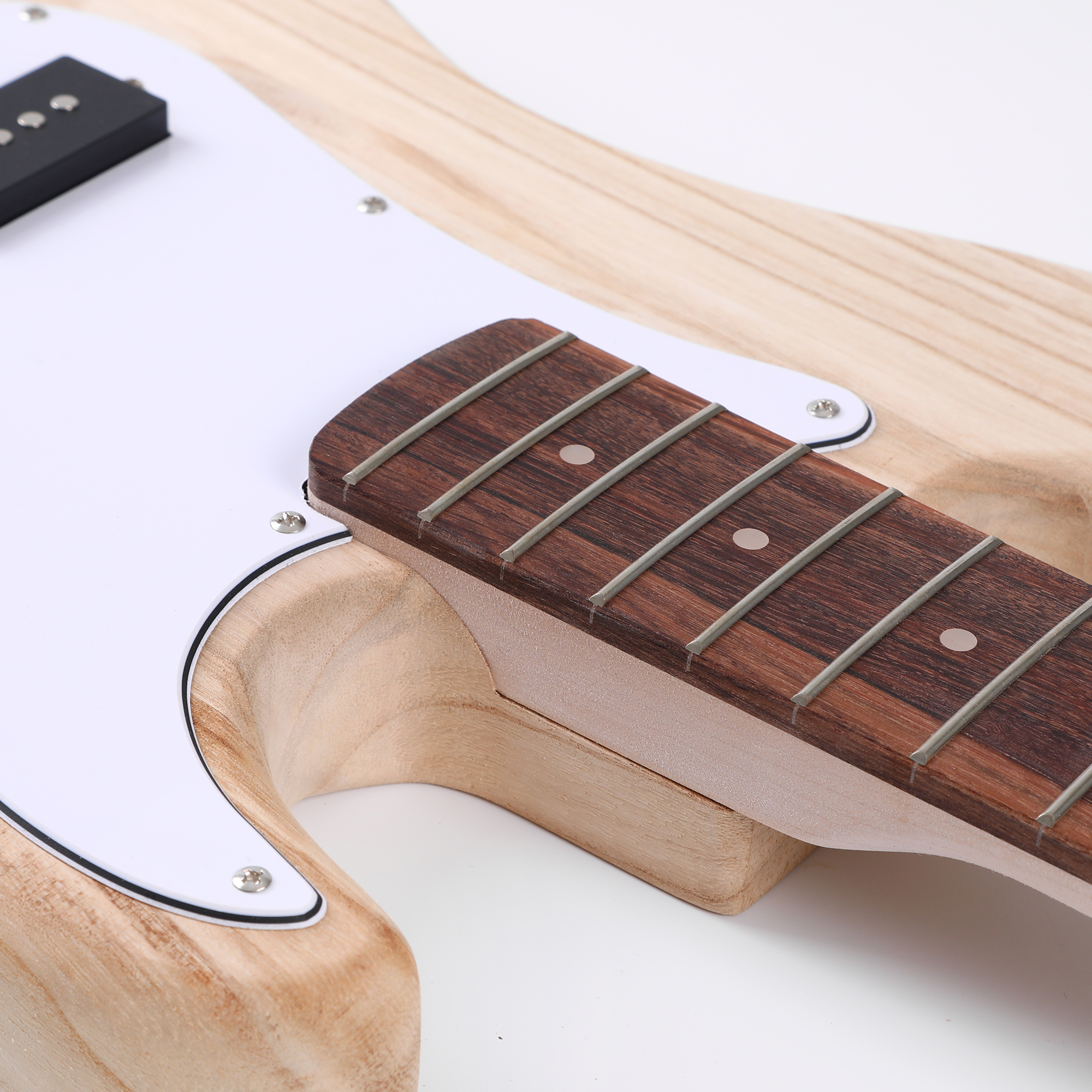 DIY Bass Guitar Kit Build Your Own Electric Bass With Paulownia Body Pickguard Electronics Maple Guitar Neck  Rosewood Fre(GK02)