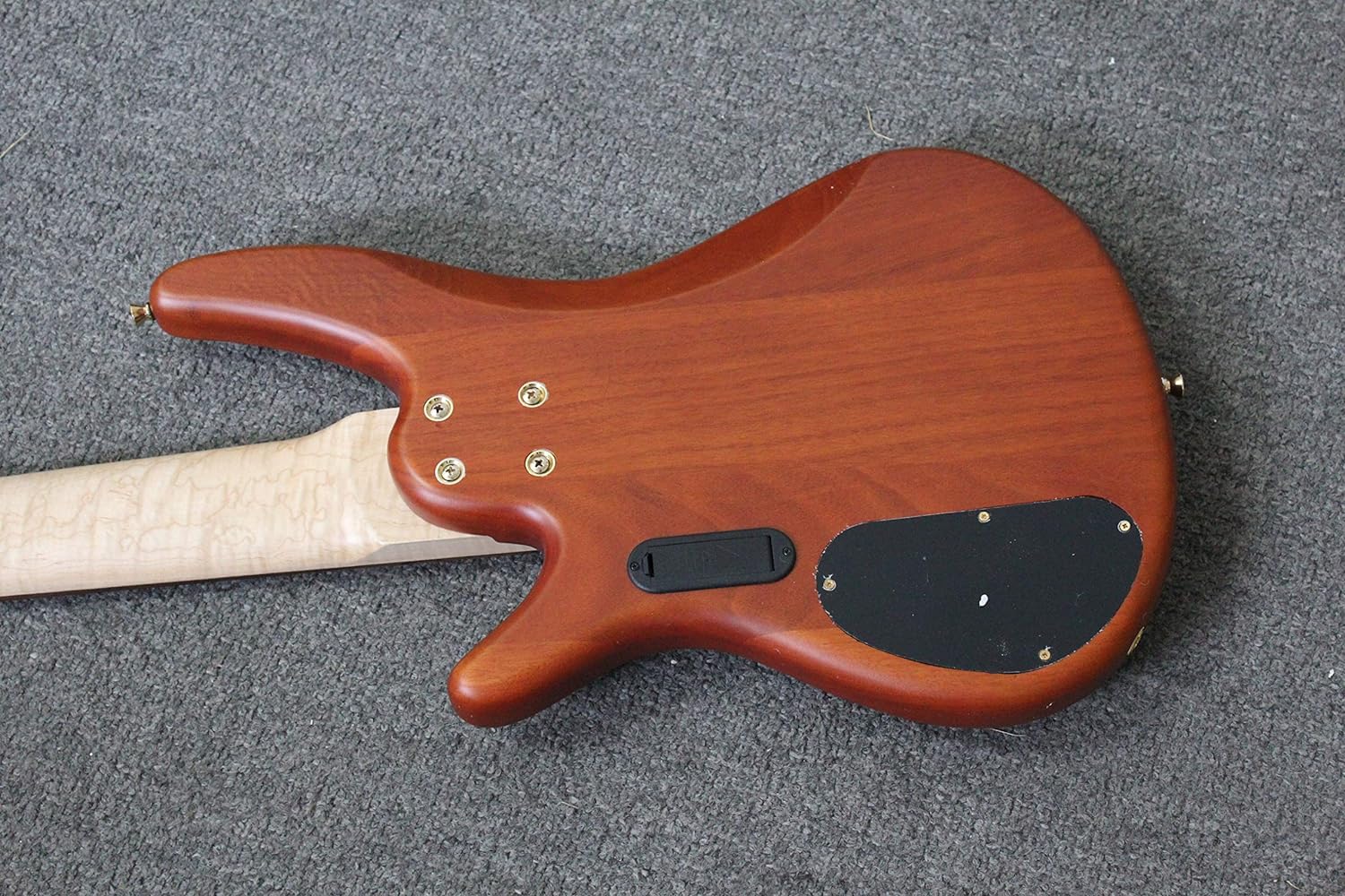 Batking brand 6 string electric bass with maple neck(EB01)