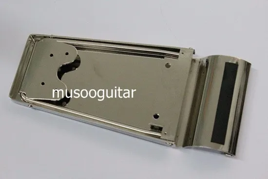 Long Verson Maestro Vibrola Tremolo with G logo in chrome