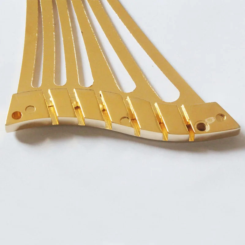 New brand comtemprary designed hollow body tailpiece 50m m string pitch in gold
